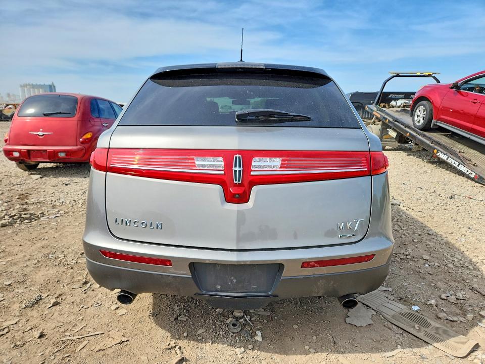 2015 Lincoln Mkt მანქანა იყიდება აუქციონზე, vin: 2LMHJ5AT1FBL03642, აუქციონის ნომერი: 55685996