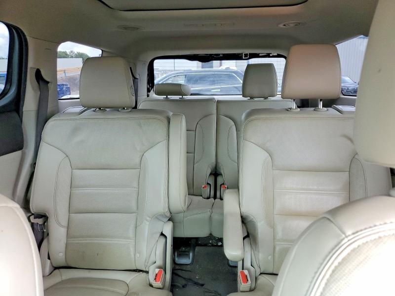 54902296 :رقم المزاد ، 1GKKNPLS2JZ139578 vin ، 2018 Gmc Acadia مزاد بيع