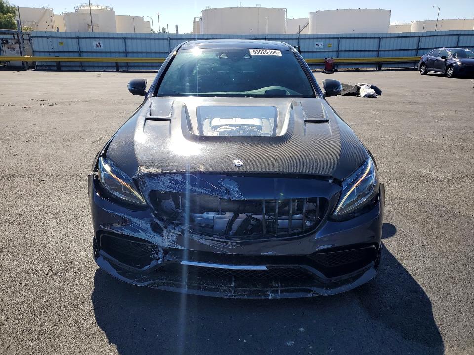 53026406 :رقم المزاد ، 55SWF8HBXHU229360 vin ، 2017 Mercedes-benz C مزاد بيع