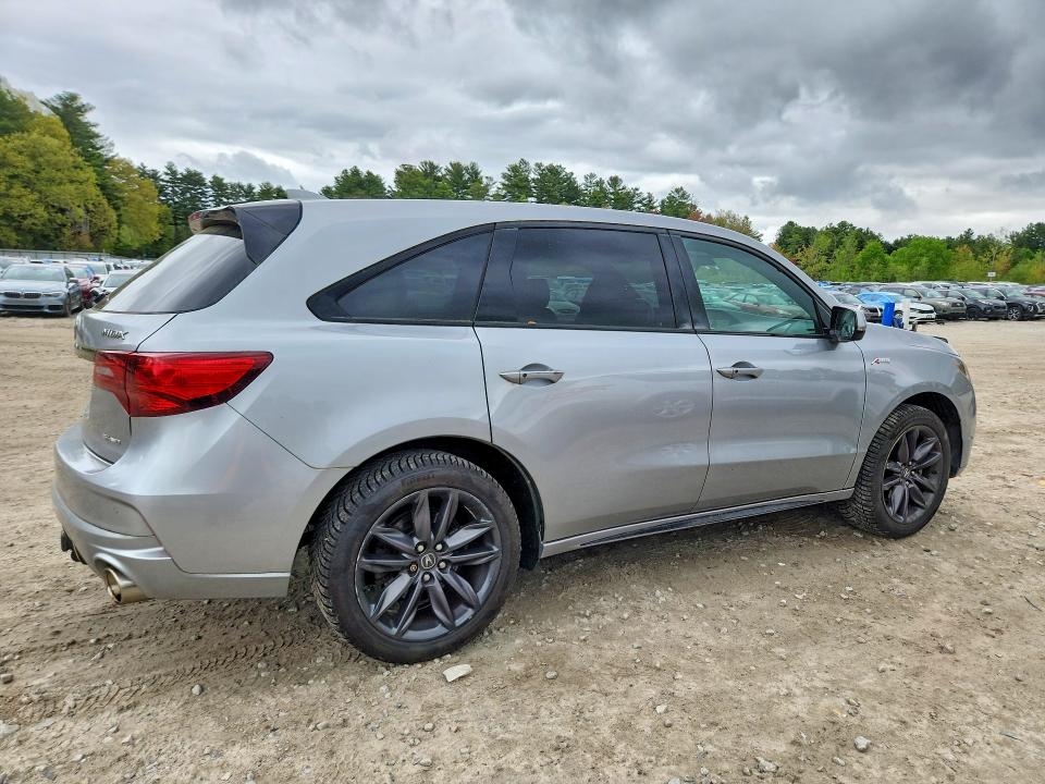 52928576 :رقم المزاد ، 5J8YD4H09KL010628 vin ، 2019 Acura Mdx مزاد بيع