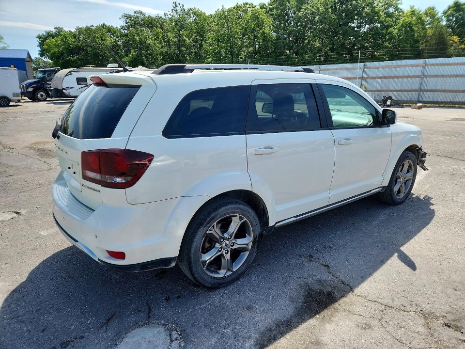 53370116 :رقم المزاد ، 3C4PDCGB1JT187314 vin ، 2018 Dodge Journey مزاد بيع