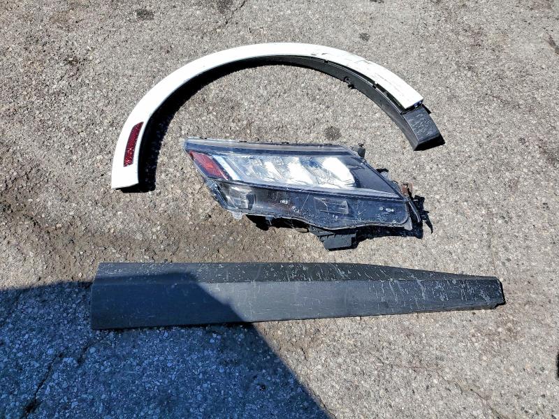 53073576 :رقم المزاد ، 3FMTK3R75SMA38764 vin ، 2025 Ford Mustang Mach-e مزاد بيع