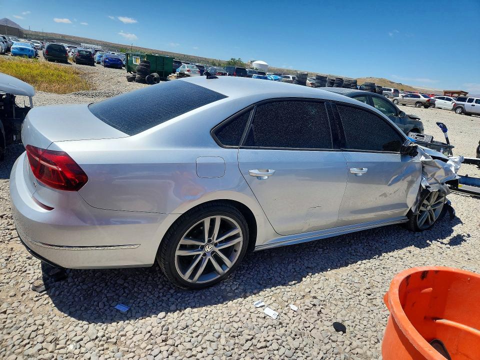 54580996 :رقم المزاد ، 1VWAA7A34JC001555 vin ، 2018 Volkswagen Passat مزاد بيع