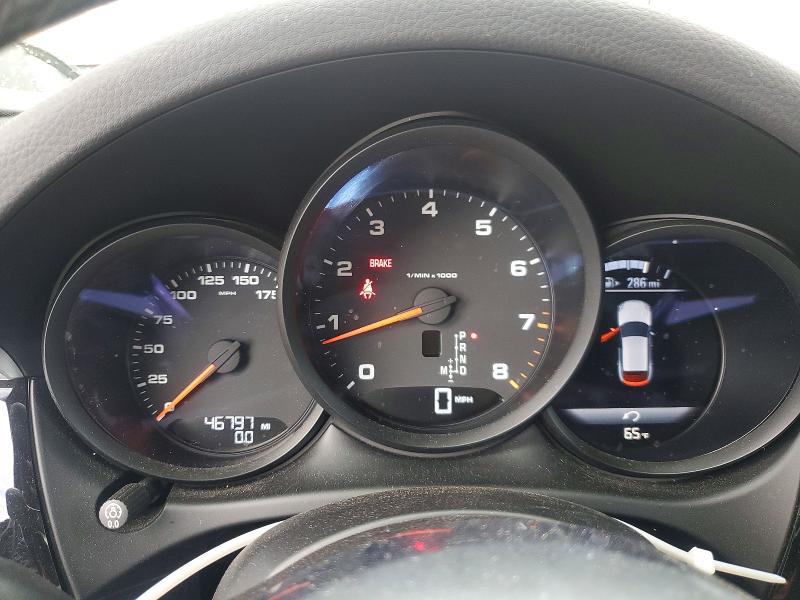 55406766 :رقم المزاد ، WP1AA2A56HLB08039 vin ، 2017 Porsche Macan مزاد بيع