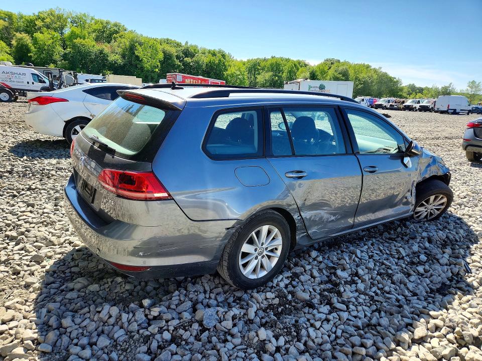 53421746 :رقم المزاد ، 3VWC17AUXGM510123 vin ، 2016 Volkswagen Golf Sportwagen مزاد بيع
