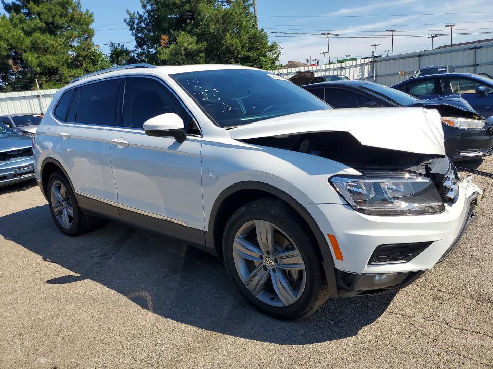 55049886 :رقم المزاد ، 3VV2B7AX5MM104821 vin ، 2021 Volkswagen Tiguan مزاد بيع