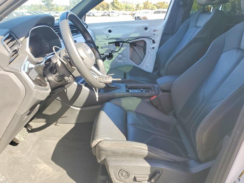 53222956 :رقم المزاد ، WA1EECF31N1141021 vin ، 2022 Audi Q3 مزاد بيع