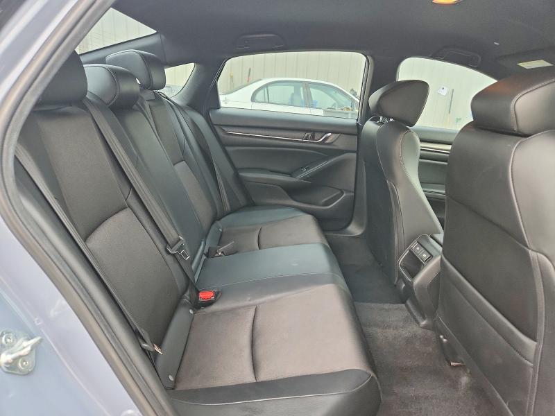 Продажа на аукционе авто 2022 Honda Accord, vin: 1HGCV1F30NA122334, номер лота: 52900396