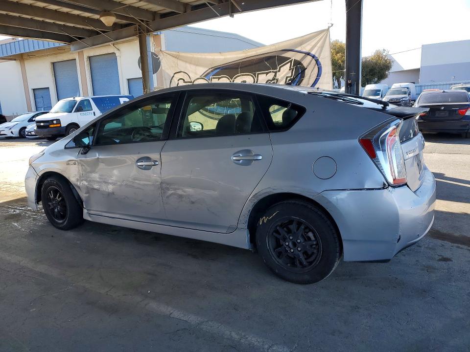 52070386 :رقم المزاد ، JTDKN3DU4D5575462 vin ، 2013 Toyota Prius مزاد بيع