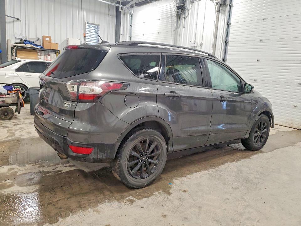 53574656 :رقم المزاد ، 1FMCU9J92HUA69985 vin ، 2017 Ford Escape مزاد بيع