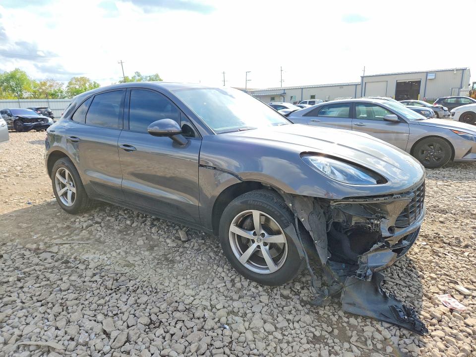 53195956 :رقم المزاد ، WP1AA2A51HLB82288 vin ، 2017 Porsche Macan مزاد بيع