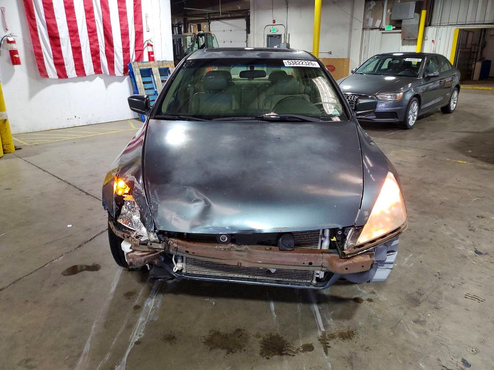 Продажа на аукционе авто 2004 Honda Accord, vin: JHMCM56874C001158, номер лота: 53822326