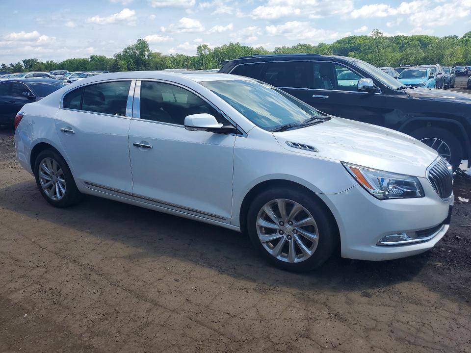 53711236 :رقم المزاد ، 1G4GB5G31FF242805 vin ، 2015 Buick Lacrosse مزاد بيع