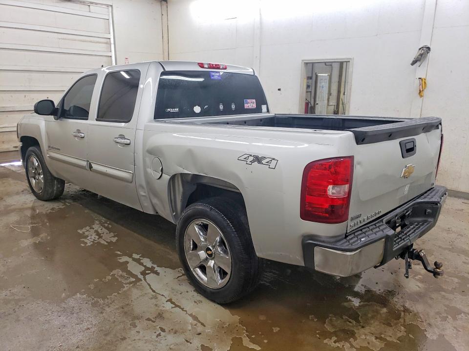 2011 Chevrolet Silverado მანქანა იყიდება აუქციონზე, vin: 3GCPKSE36BG199092, აუქციონის ნომერი: 55391536