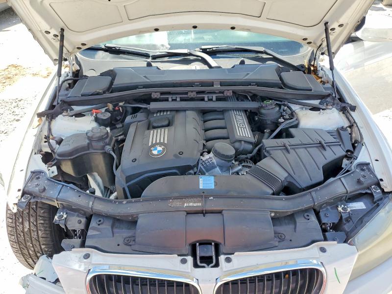 2011 Bmw 328 მანქანა იყიდება აუქციონზე, vin: WBAPH7G54BNM58144, აუქციონის ნომერი: 53404186