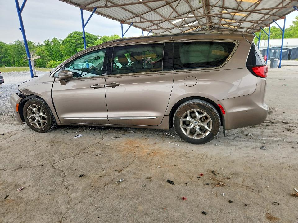 Продажа на аукционе авто 2017 Chrysler Pacifica, vin: 2C4RC1GG8HR638084, номер лота: 53182176