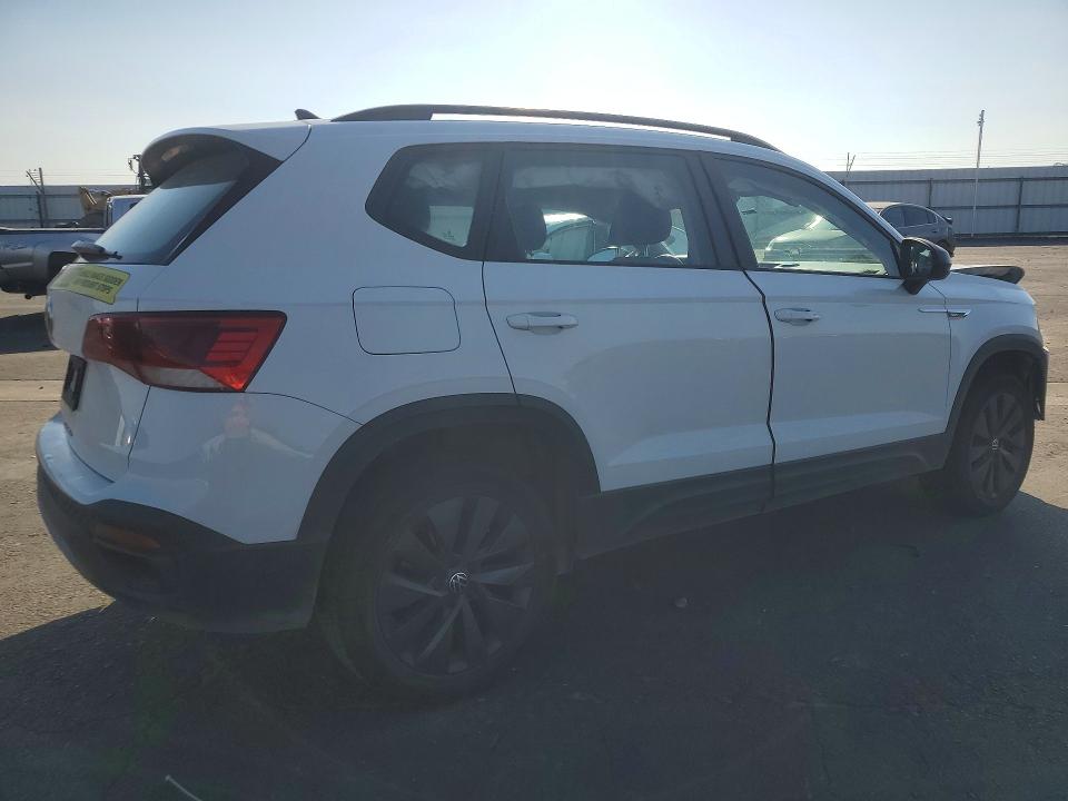 52392686 :رقم المزاد ، 3VVDX7B27PM321921 vin ، 2023 Volkswagen Taos مزاد بيع