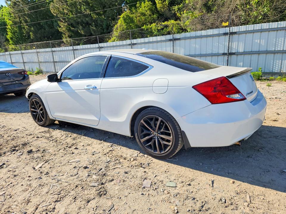 53054986 :رقم المزاد ، 1HGCS2B8XBA008787 vin ، 2011 Honda Accord مزاد بيع