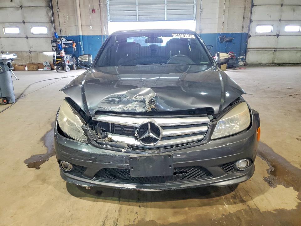 54475776 :رقم المزاد ، WDDGF81X99R084020 vin ، 2009 Mercedes-benz C مزاد بيع