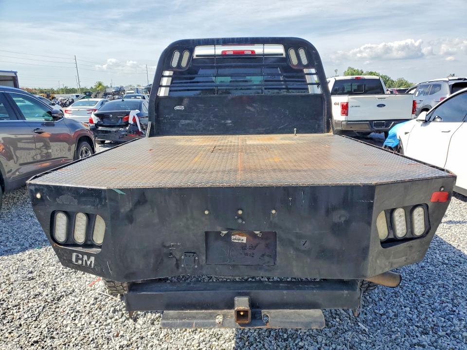 52654836 :رقم المزاد ، 3C7WR5HJ0JG333888 vin ، 2018 Ram 2500 مزاد بيع