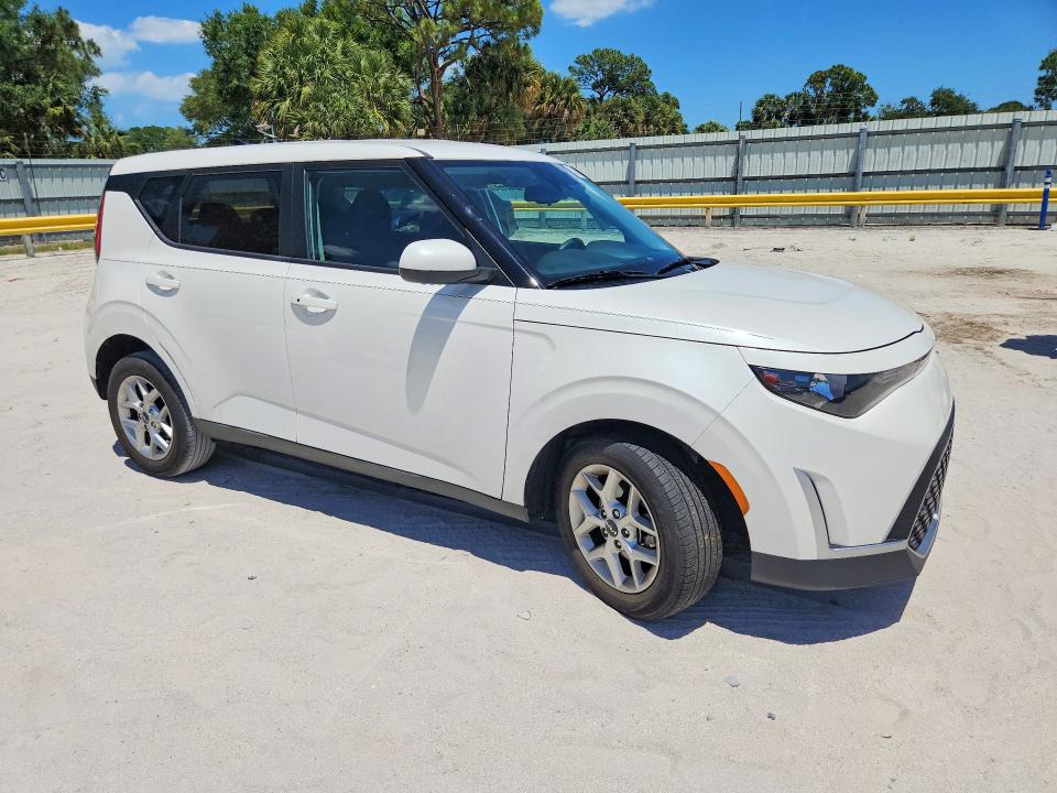 Aukcja sprzedaży 2023 Kia Soul, vin: KNDJ23AU1P7895209, numer aukcji: 52699436