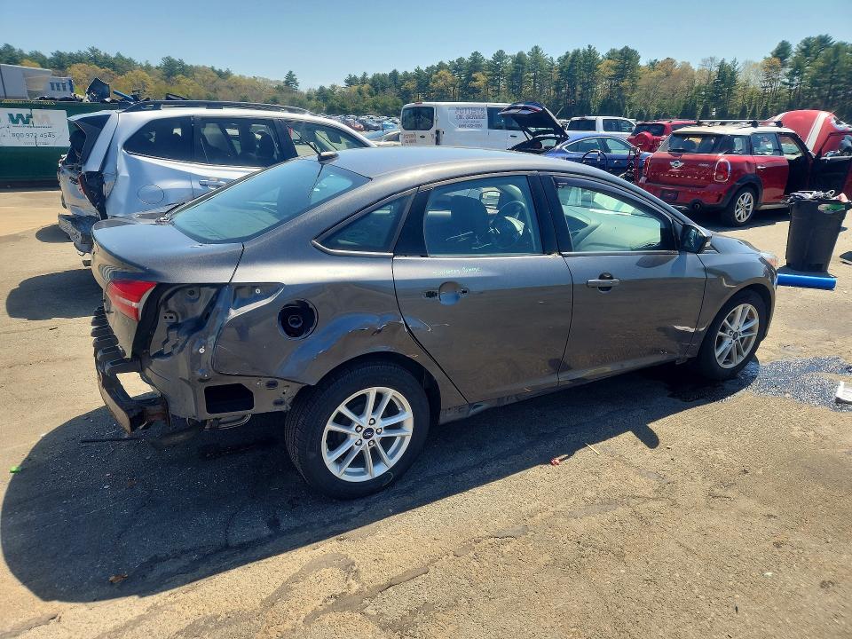 49896766 :رقم المزاد ، 1FADP3F29HL326371 vin ، 2017 Ford Focus مزاد بيع