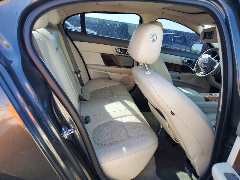 Aukcja sprzedaży 2011 Jaguar Xf, vin: SAJWA0GB2BLR95544, numer aukcji: 53691356