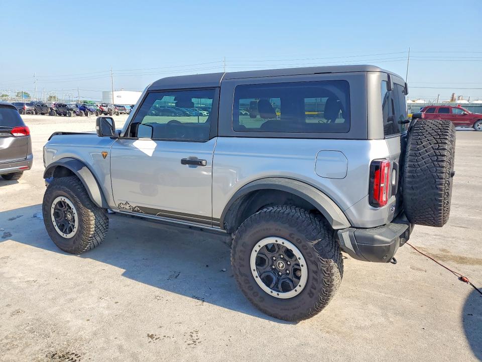 Продажа на аукционе авто 2023 Ford Bronco, vin: 1FMDE5CP3PLB45188, номер лота: 54975206