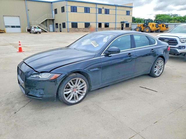52100596 :رقم المزاد ، SAJBK4BV4GCY15332 vin ، 2016 Jaguar Xf مزاد بيع