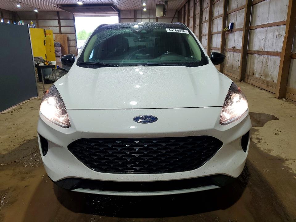 46780096 :رقم المزاد ، 1FMCU9BZ8LUC16933 vin ، 2020 Ford Escape مزاد بيع