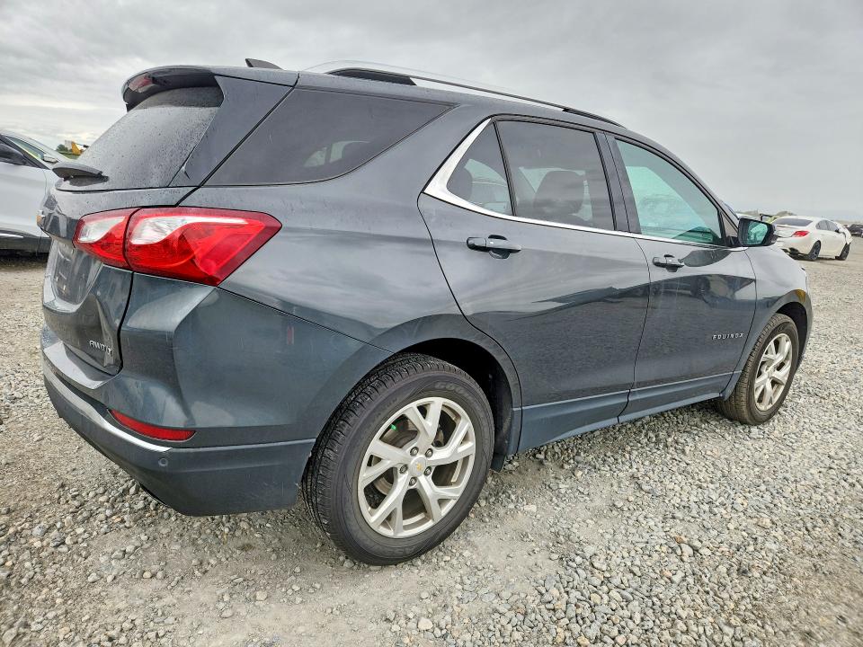 2018 Chevrolet Equinox მანქანა იყიდება აუქციონზე, vin: 2GNAXTEX9J6250229, აუქციონის ნომერი: 55129646
