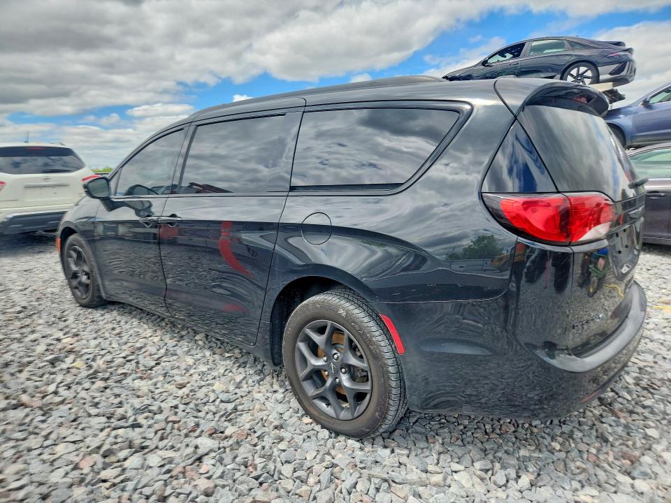 54304116 :رقم المزاد ، 2C4RC1GG0JR330848 vin ، 2018 Chrysler Pacifica مزاد بيع