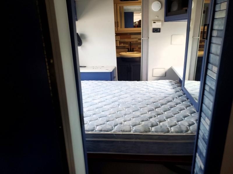 Продажа на аукционе авто 2005 Workhorse Motorhome Chassis, vin: 5B4MP67G253401256, номер лота: 53640796