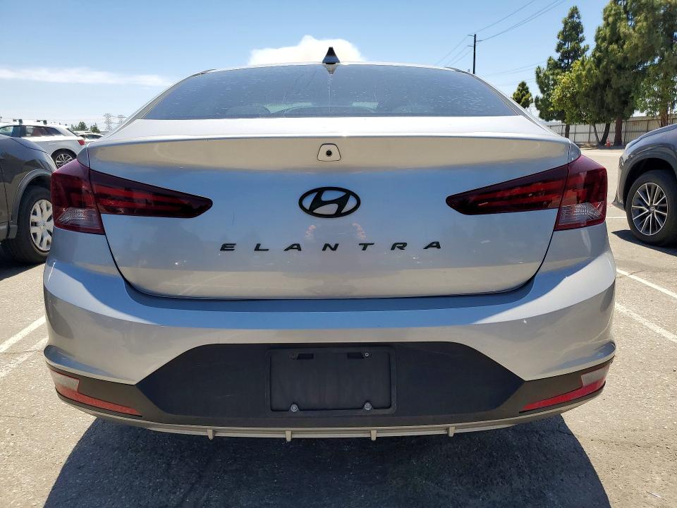 2020 Hyundai Elantra მანქანა იყიდება აუქციონზე, vin: 5NPD84LF3LH588114, აუქციონის ნომერი: 54302346