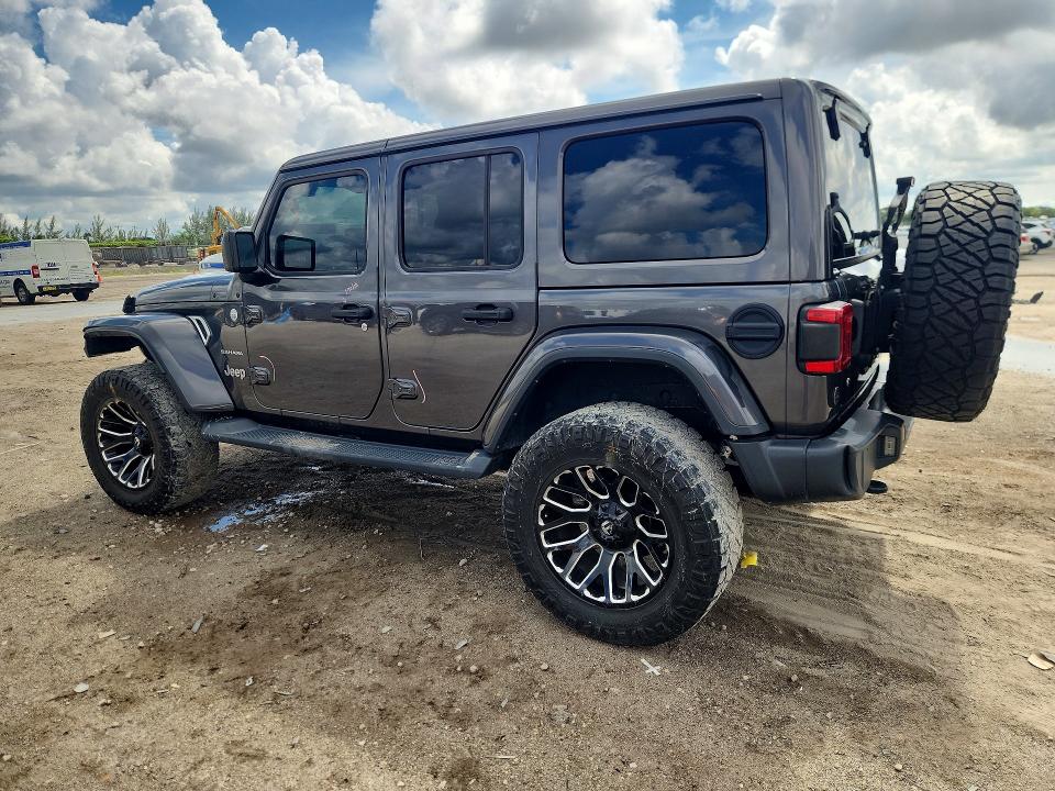55556476 :رقم المزاد ، 1C4HJXEG1JW249873 vin ، 2018 Jeep Wrangler Unlimited مزاد بيع