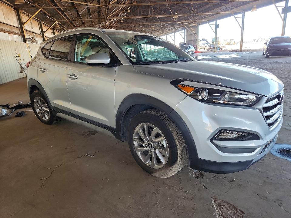 Продаж на аукціоні авто 2018 Hyundai Tuscon, vin: KM8J3CA45JU762292, номер лоту: 53448576