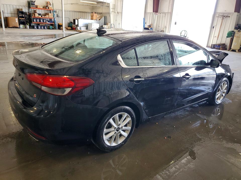 Продажа на аукционе авто 2017 Kia Forte, vin: 3KPFL4A73HE077484, номер лота: 54989756