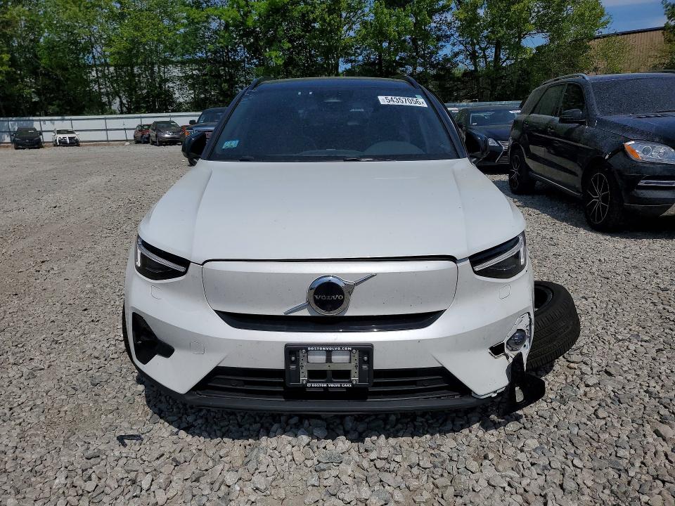 Продажа на аукционе авто 2023 Volvo Xc40, vin: YV4ED3UM9P2094576, номер лота: 54357056