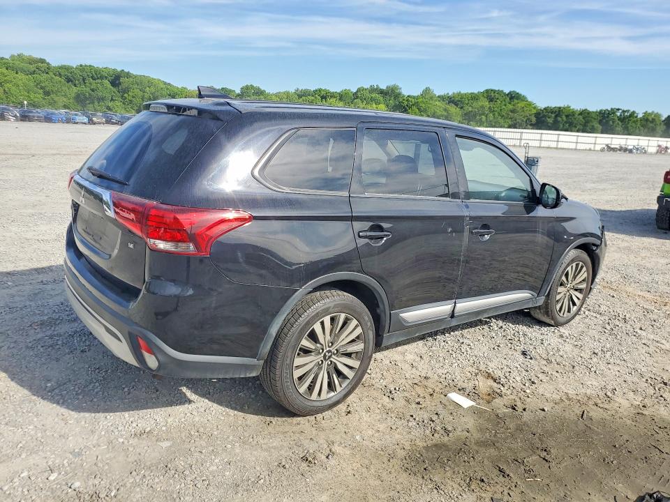 Продажа на аукционе авто 2020 Mitsubishi Outlander, vin: JA4AZ3A32LZ007482, номер лота: 53252416