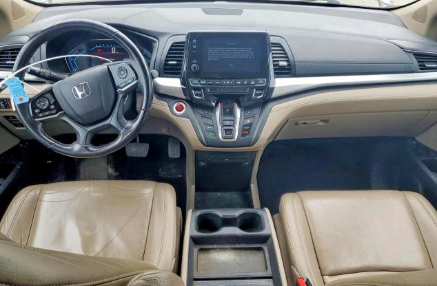 Продаж на аукціоні авто 2018 Honda Odyssey, vin: 5FNRL6H71JB055921, номер лоту: 52576456