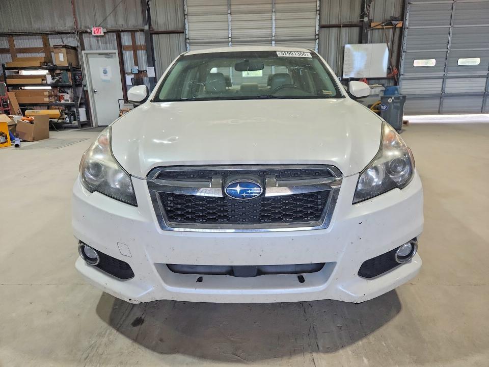 52901306 :رقم المزاد ، 4S3BMCL62E3036180 vin ، 2014 Subaru Legacy مزاد بيع