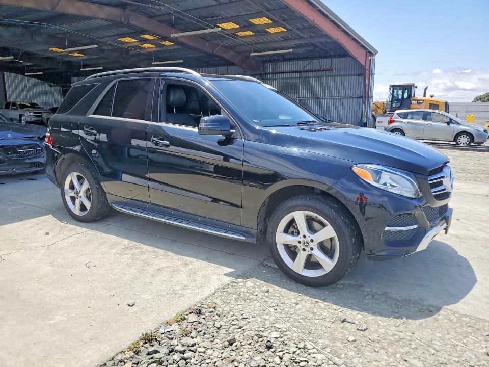 Продаж на аукціоні авто 2018 Mercedes-benz Gle, vin: 4JGDA5HB1JB073641, номер лоту: 55181236