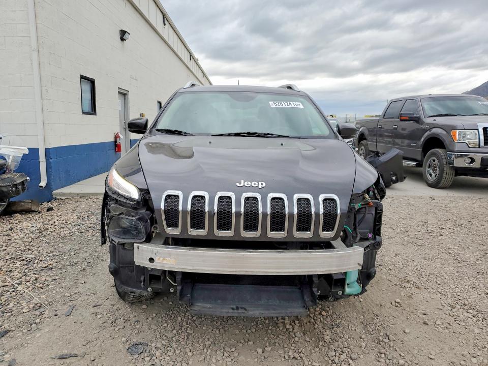 Продажа на аукционе авто 2015 Jeep Cherokee, vin: 1C4PJMDB1FW606833, номер лота: 52612416