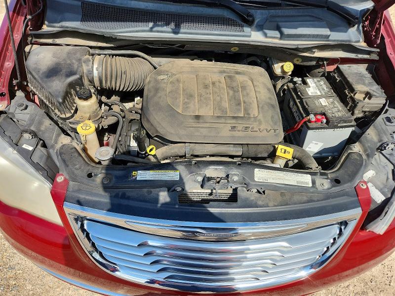 53188346 :رقم المزاد ، 2A4RR5DG6BR611221 vin ، 2011 Chrysler Town & Country مزاد بيع