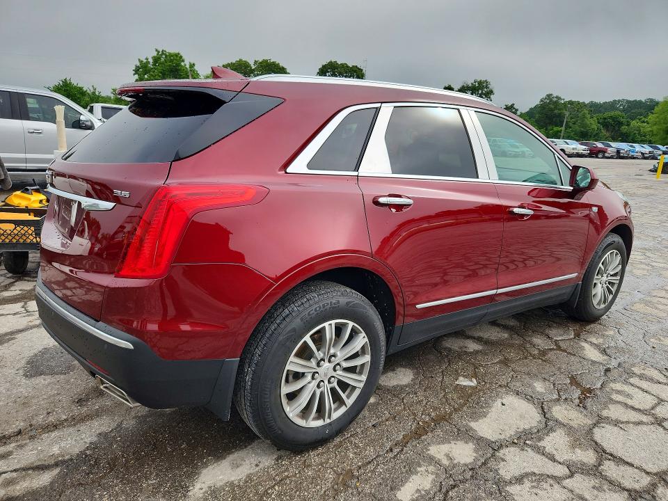 55333706 :رقم المزاد ، 1GYKNBRS1HZ159427 vin ، 2017 Cadillac Xt5 مزاد بيع