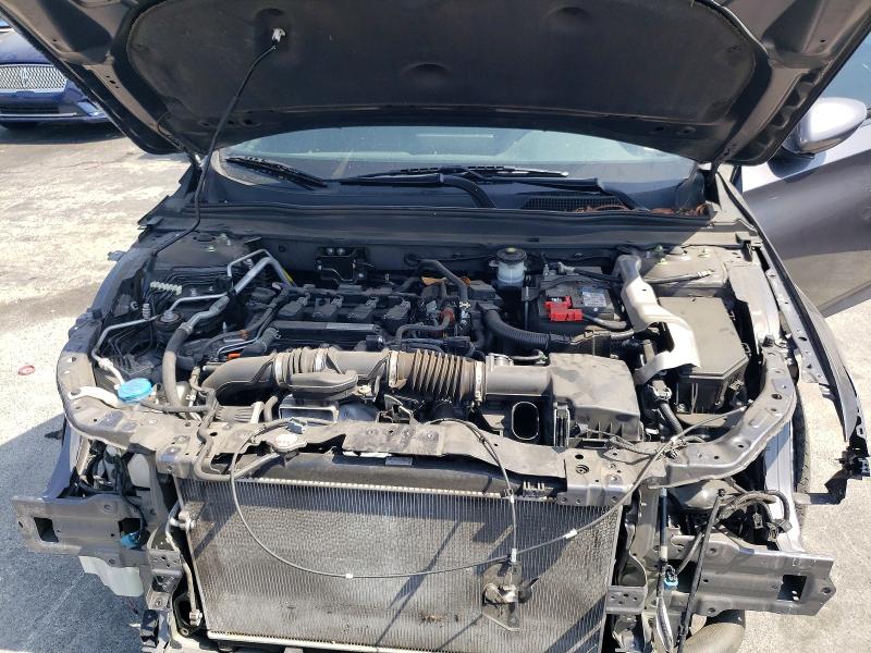 53749106 :رقم المزاد ، 1HGCV1F33LA002444 vin ، 2020 Honda Accord مزاد بيع