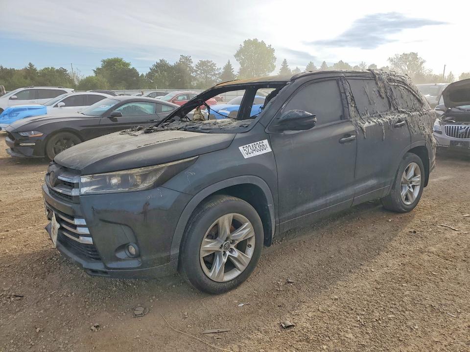 2019 Toyota Highlander მანქანა იყიდება აუქციონზე, vin: 5TDDZRFH7KS922614, აუქციონის ნომერი: 52348366