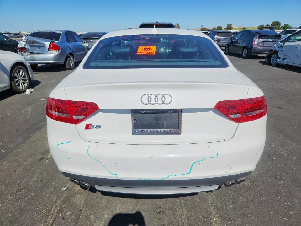 54139526 :رقم المزاد ، WAUVVAFR9CA001355 vin ، 2012 Audi S5 مزاد بيع