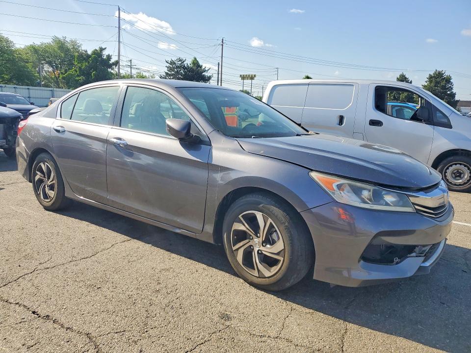 51369596 :رقم المزاد ، 1HGCR2F3XGA194395 vin ، 2016 Honda Accord مزاد بيع