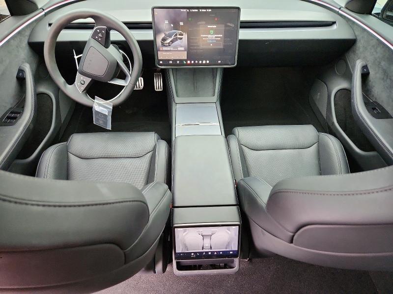 Продаж на аукціоні авто 2025 Tesla Model 3, vin: 5YJ3E1ET5SF986279, номер лоту: 53847726